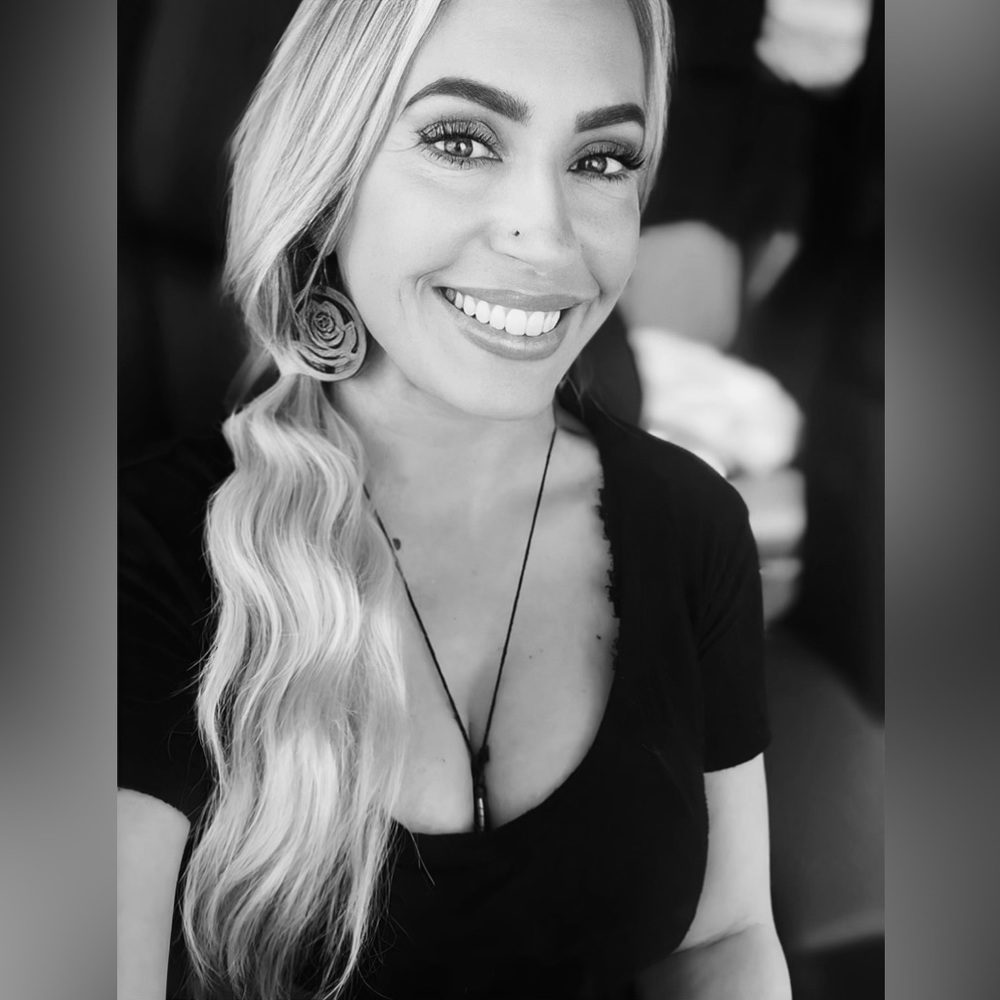 Meet your Posher, Sara